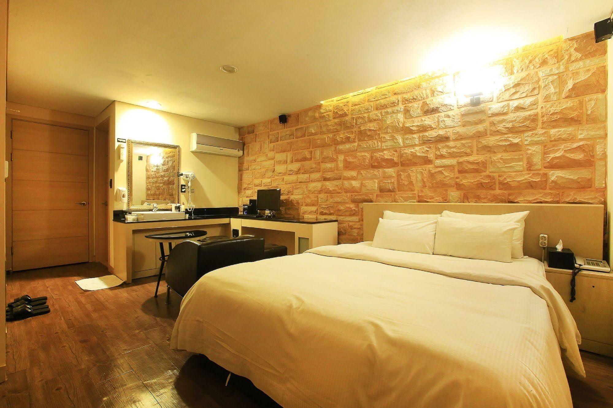 Tara Hotel Seul Exterior foto